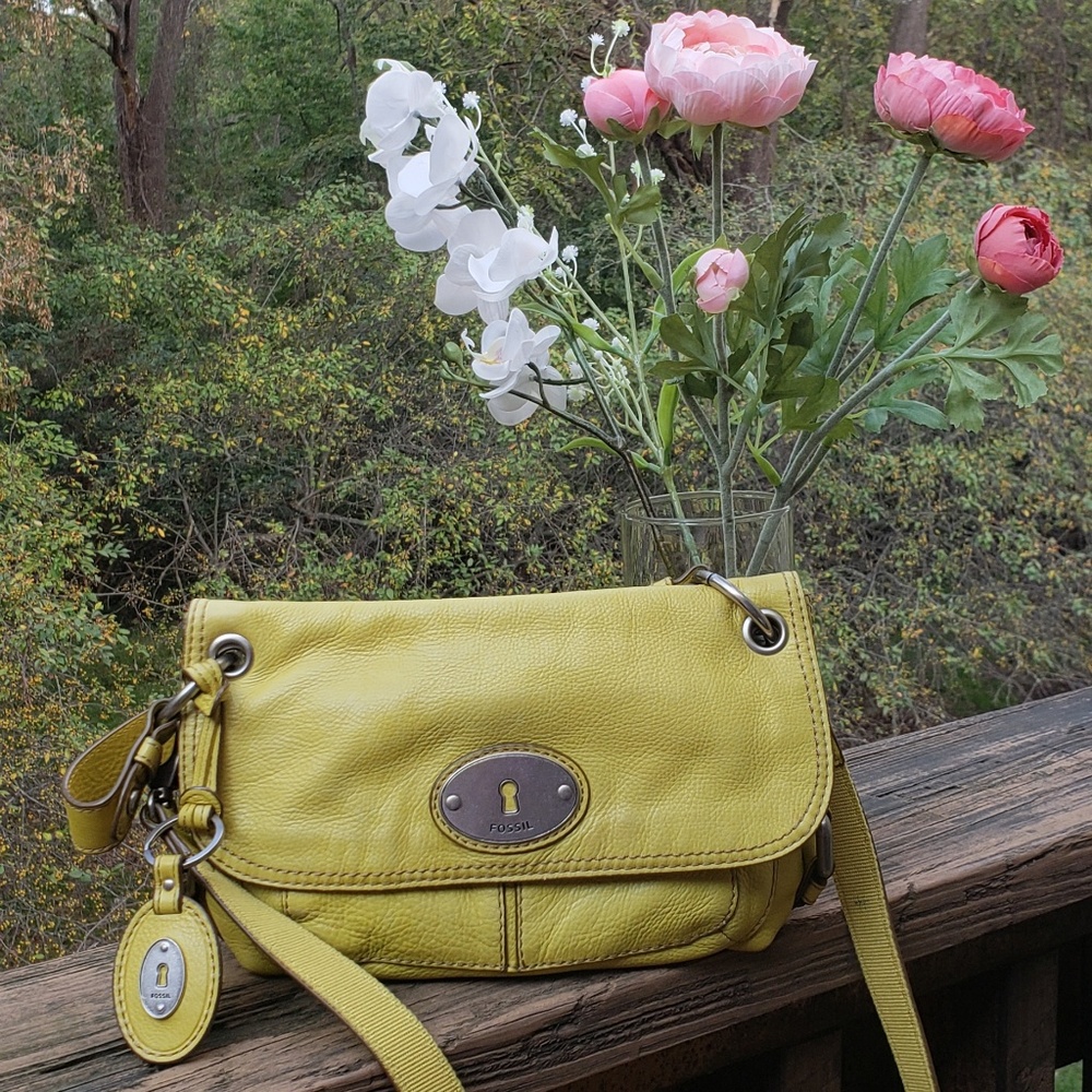 Fossil One Shoulder Leather Yellow Bag